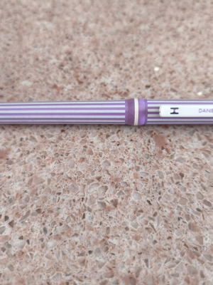 Daniel Hechter pen new