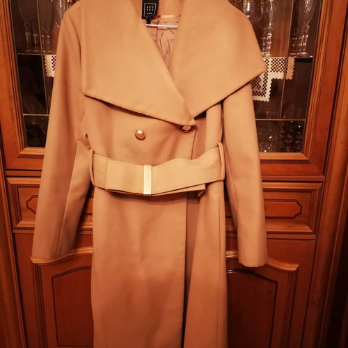 Access camel coat used, size M