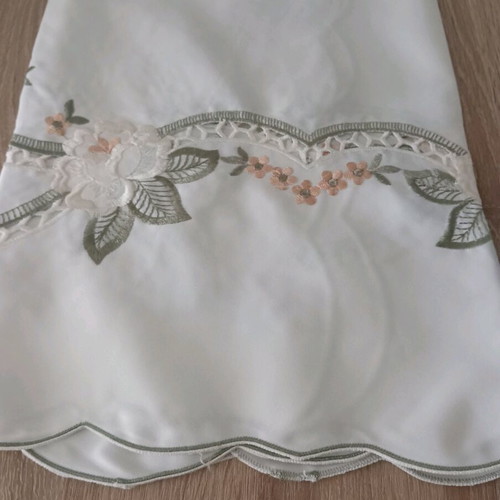 Tablecloth 85x85 new, unused