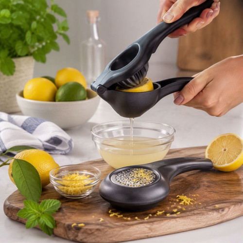 Tupperware lemon squeezer and grater set new
