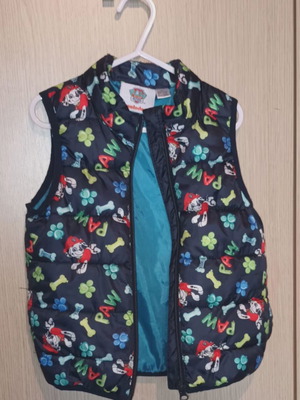 Paw Patrol sleeveless jacket size 104, 3-4 years like new