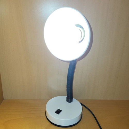Desk lamp used white with flexible arm E27 MAX40W