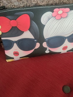 Wristlet handbag, multicolored