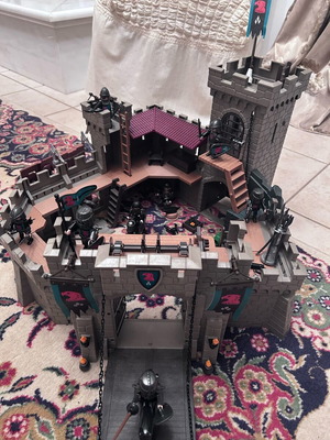Playmobil 4866 Falcon Castle like new