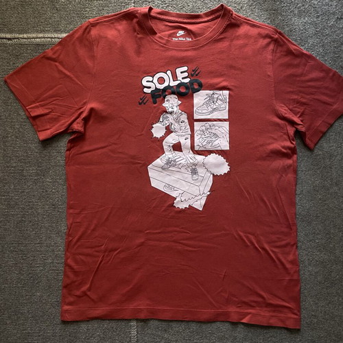 Nike Sole Food T-Shirt size M like new, red