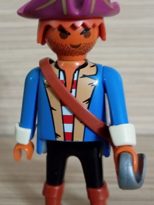 Playmobil Пират като нов
