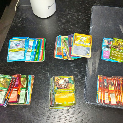 Gormiti collectible cards like new, various generations