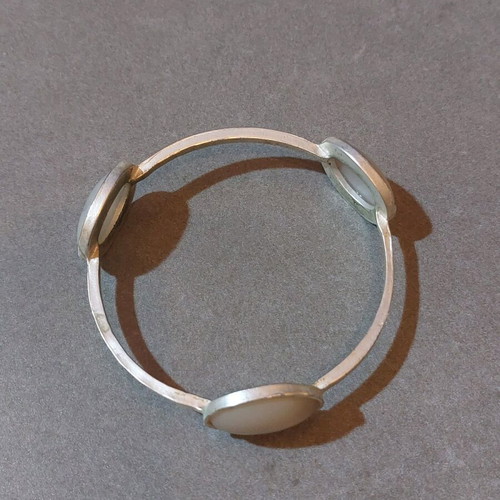 Bracelet bangle women's silver with marble design stones like new