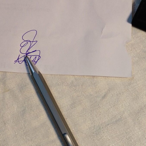 Vintage Status Silver Pen in Pencil Shape like New