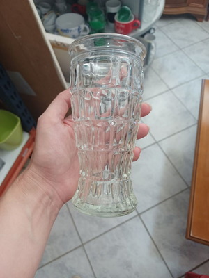 Glass vase vintage, like new, height 16 cm