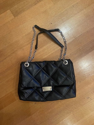 Shoulder bag with chain black new, convertible to crossbody bag