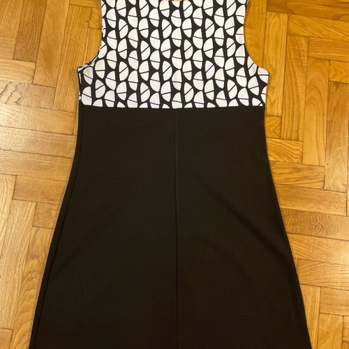 Black and white dress S/M like new
