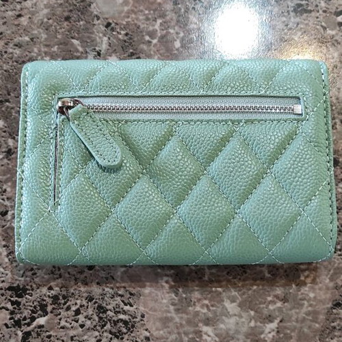 Wallet new turquoise, size 10/15, in box