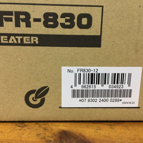 Hakko FR-830 PCB Preheater with 2 Hakko C1390C PCB Holders new