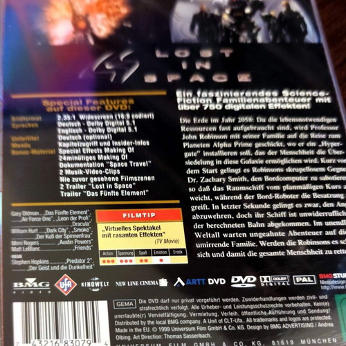 Lost in Space DVD used, English subtitles, sci-fi action movie