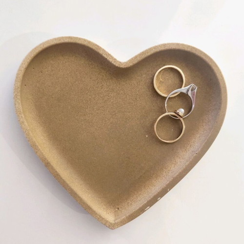 Decorative heart-shaped tray in various colors