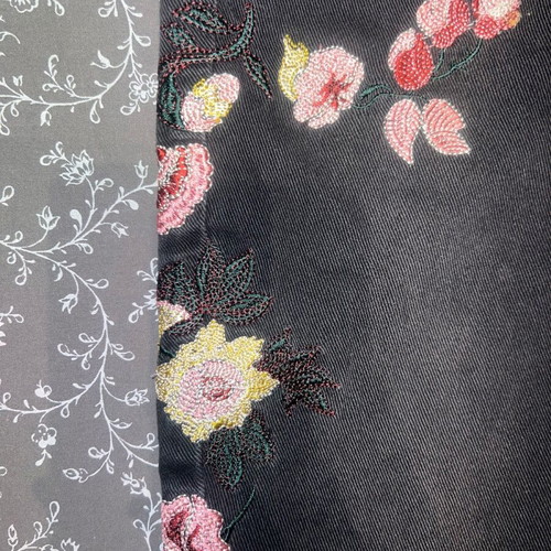 One Teaspoon jeans size 25 like new with floral embroidery