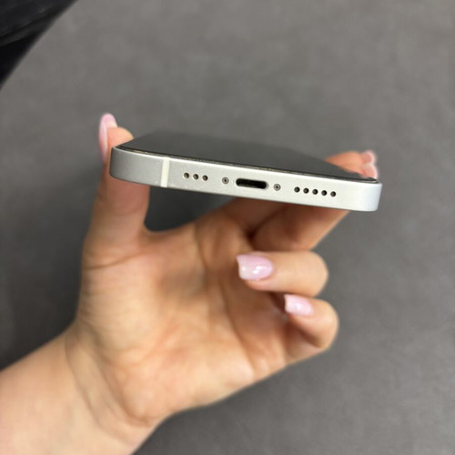 iPhone 12 64GB White like new with case