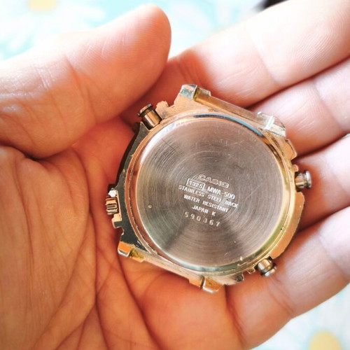 Casio Illuminator used collectible watch with crown issue silver