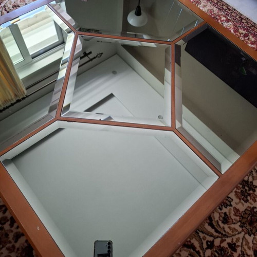 Square coffee table set with mirrored top for living room