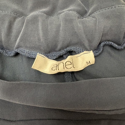 Anel women's mako skirt medium, lightly used, gray