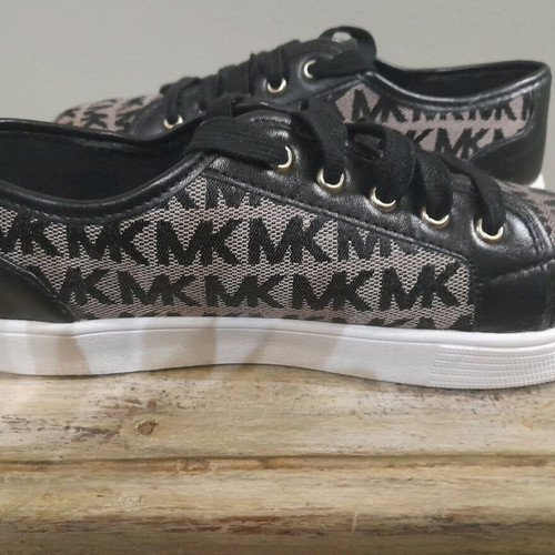 Michael Kors Trainers Logo athletic shoes new, size 36, multicolor