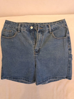 Denim shorts like new, size L / 40 / 12