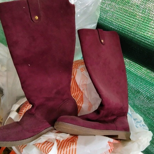 Boots burgundy size 41 like new