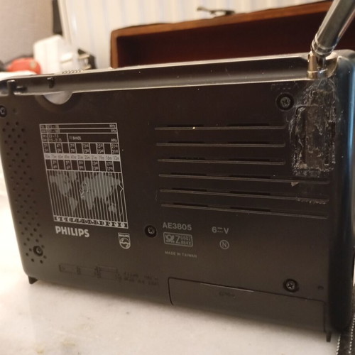 Philips radio in like new condition