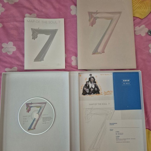 BTS Map of the Soul: 7 Ver.1 album like new, pop