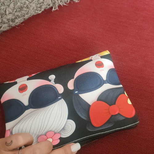 Wristlet handbag, multicolored
