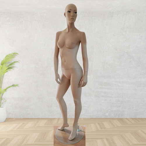 Window mannequin used in very good condition