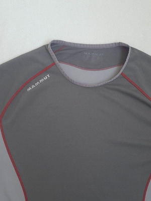 Mammut men's sports hiking T-shirt size L, gray