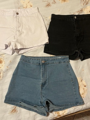 Shein denim shorts, pack of 3, multicolor