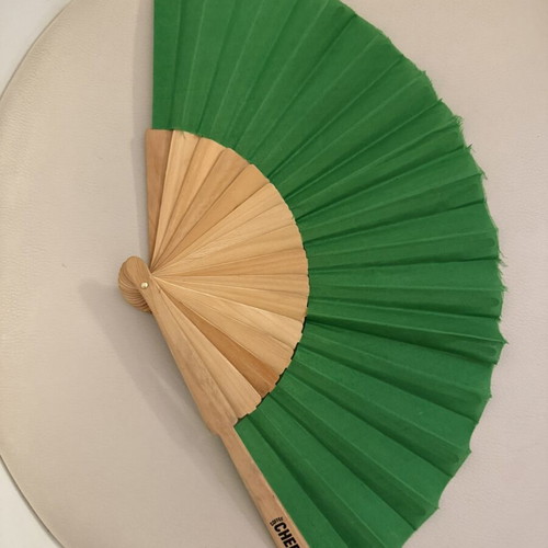 Coffee Island fan like new, quality material