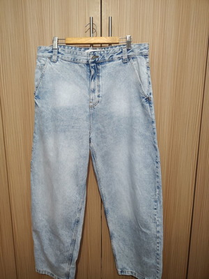 Bershka jeans size 42 baggy style like new, blue