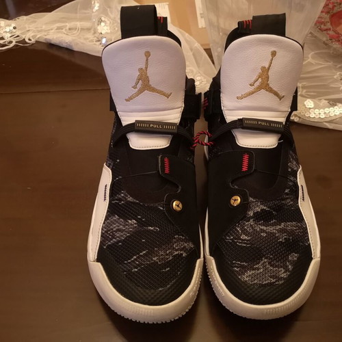 Air Jordan 33 Tiger Camo sneakers size 44 like new