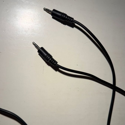 AUX audio cable 3.5mm male to male, like new, black