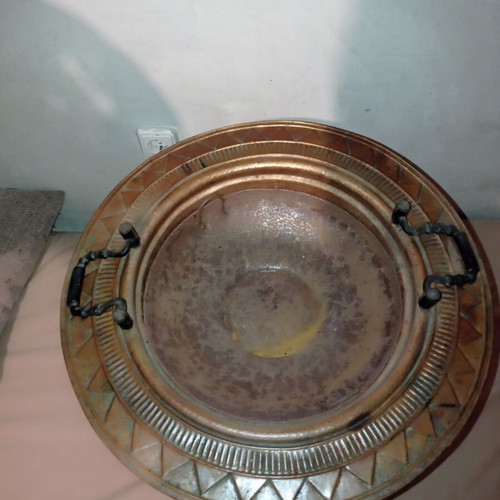 Carved large mangali from 1940, like new