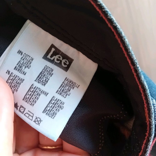 Lee denim bermuda shorts like new, women's