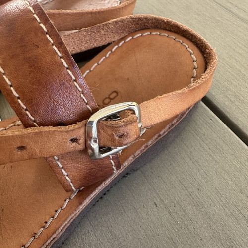 Children's leather sandals with strap, size 26, brown