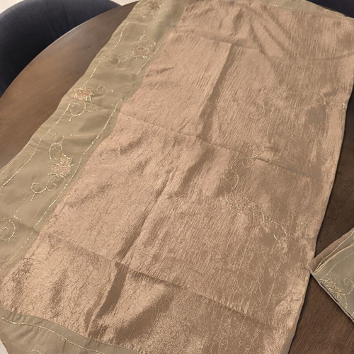 Brown tablecloth set with mini tablecloth, new with floral design