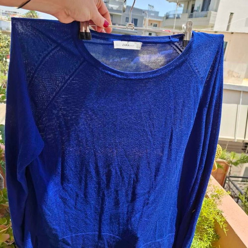 Zara Knit blouse electric blue, like new, size L