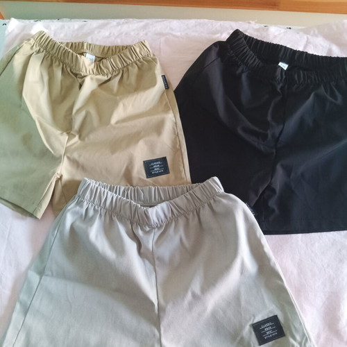 Boys' shorts pack of 3, size 6-7 years, like new