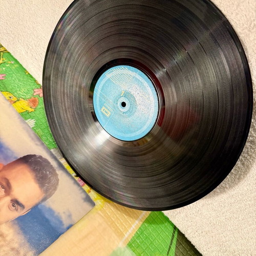 Notis Sfakianakis Vinyl Record Me To N Kai Me To S like new, laiko