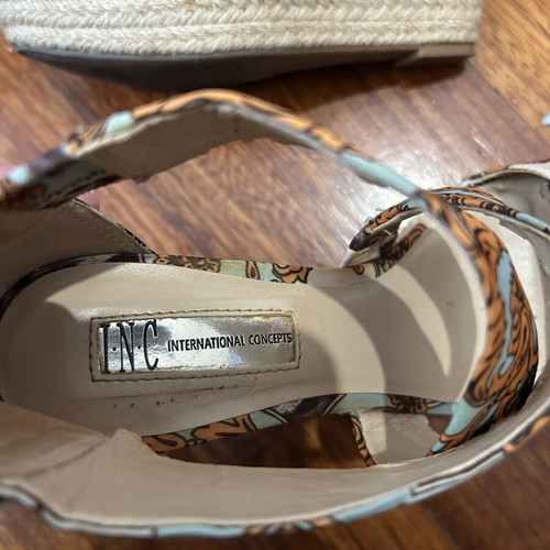 INC International Concept women's sandals like new, size 36