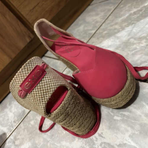 Exe Pink Pumps like new, size 40