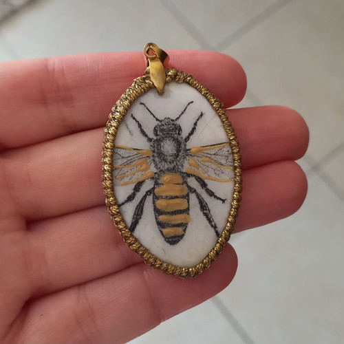 Handmade ceramic bee pendant new with glass coating and macrame detail