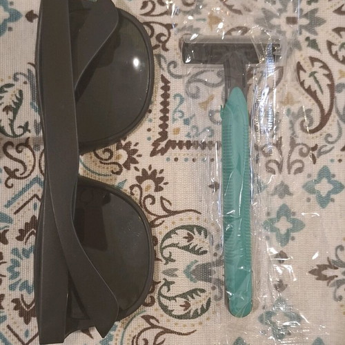 Depilatory instrument like new