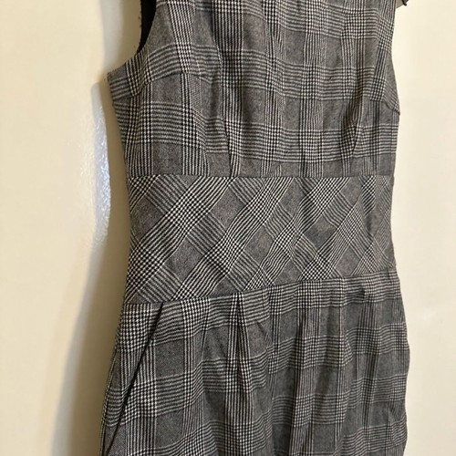 Banana Republic pencil dress size small